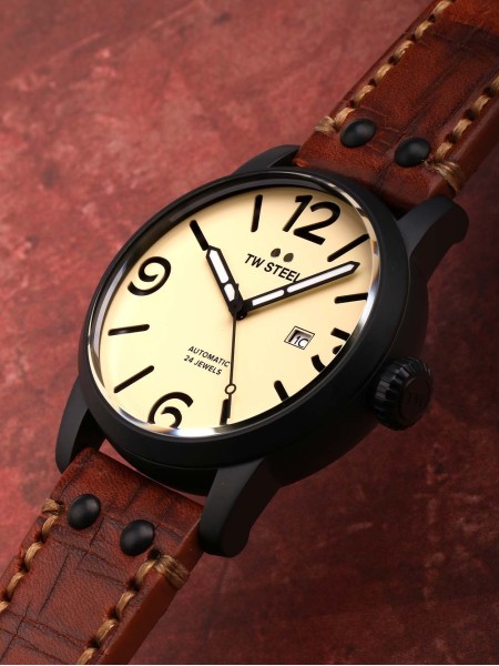 TW-Steel Maverick Automatik MS46 men's watch, real leather strap
