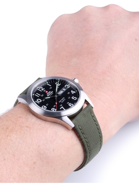 Swiss Military by Chrono SMP36040.05 men's watch, cuir véritable / nylon strap