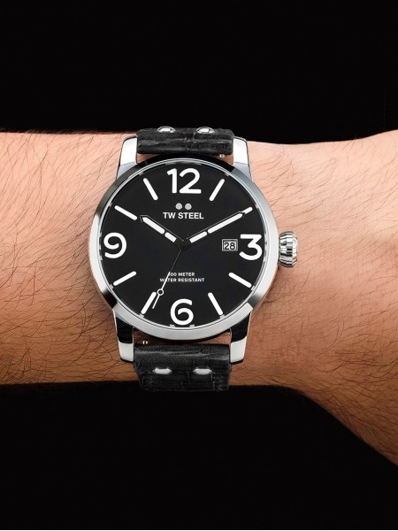 TW-Steel Maverick MS61 men's watch, cuir véritable strap