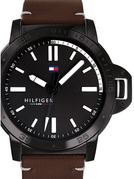 Tommy Hilfiger Diver 1791589 men's watch, real leather strap