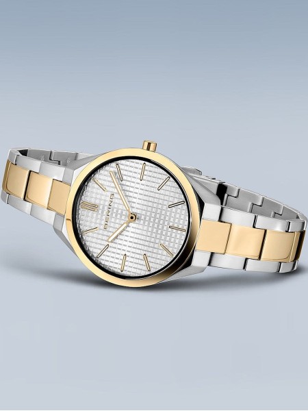 Bering Ultra Slim 17231-704 γυναικείο ρολόι, με λουράκι stainless steel