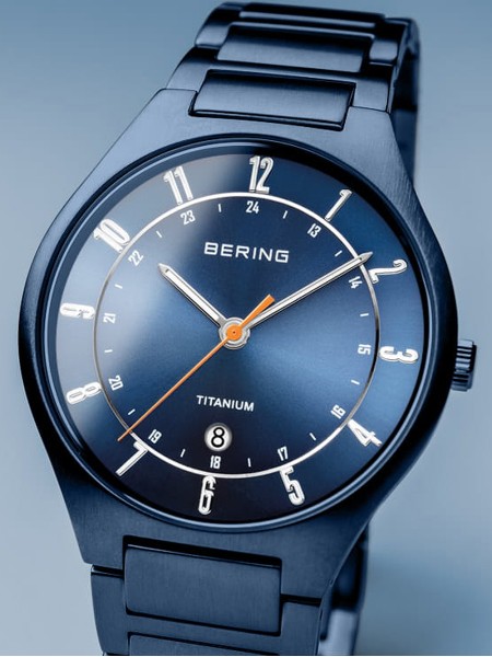 Bering Titanium 11739-797 montre pour homme, titane sangle
