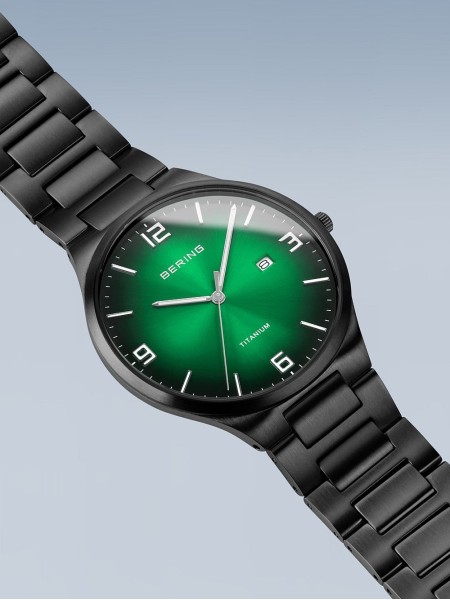 Bering Titanium 15240-728 men's watch, titane strap