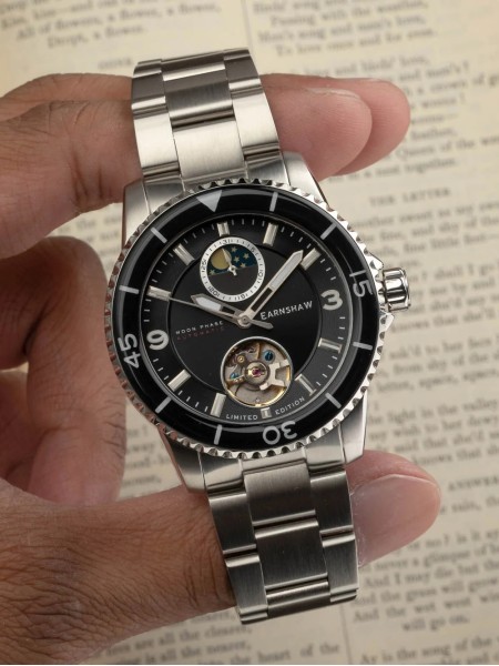 Thomas Earnshaw ES-8210-11 men's watch, stainless steel strap