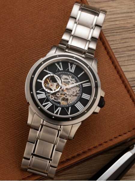 Thomas Earnshaw ES-8243-44 men's watch, stainless steel strap