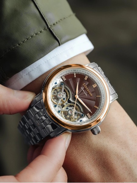 Thomas Earnshaw ES-8255-55 men's watch, stainless steel strap