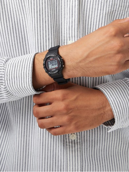 Lorus R2313PX9 men's watch, silicone strap