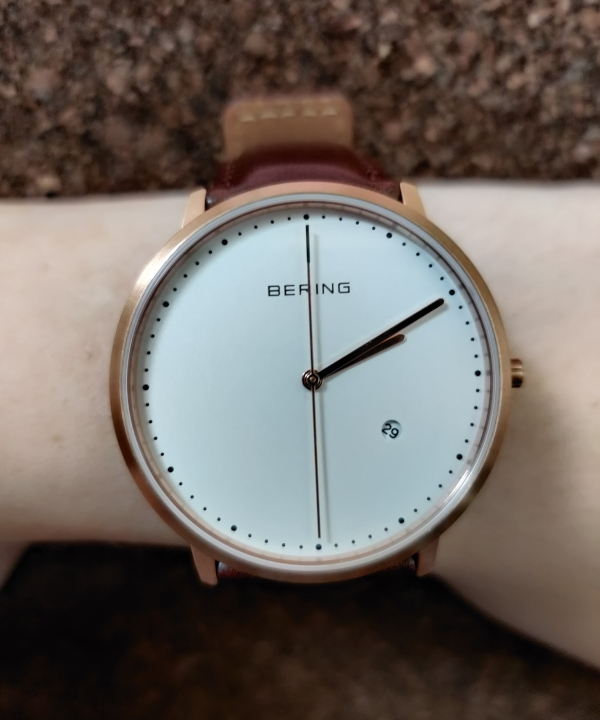 Foto de Bering 11139-564 Reloj para mujer presentado por Cecilia Andersson